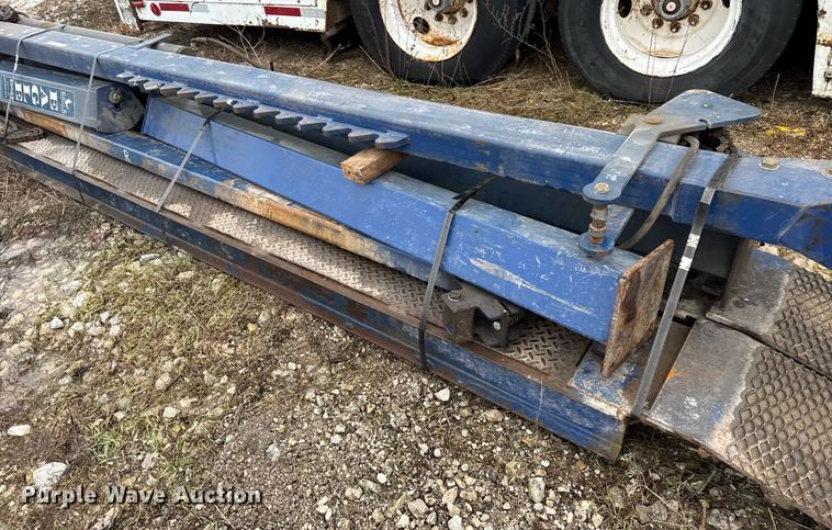 image for item DH9812 Eagle automotive lift