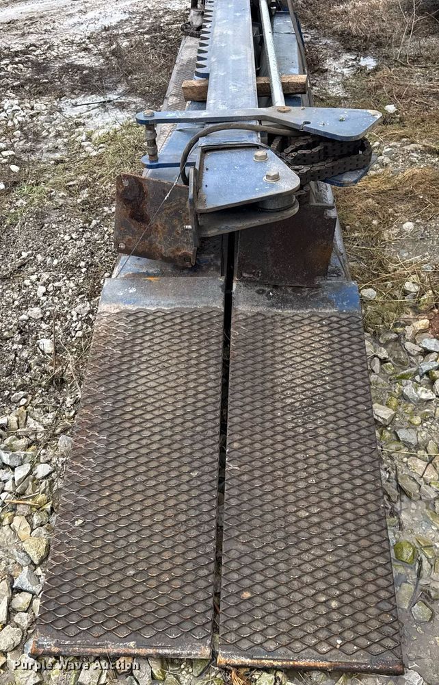 image for item DH9812 Eagle automotive lift