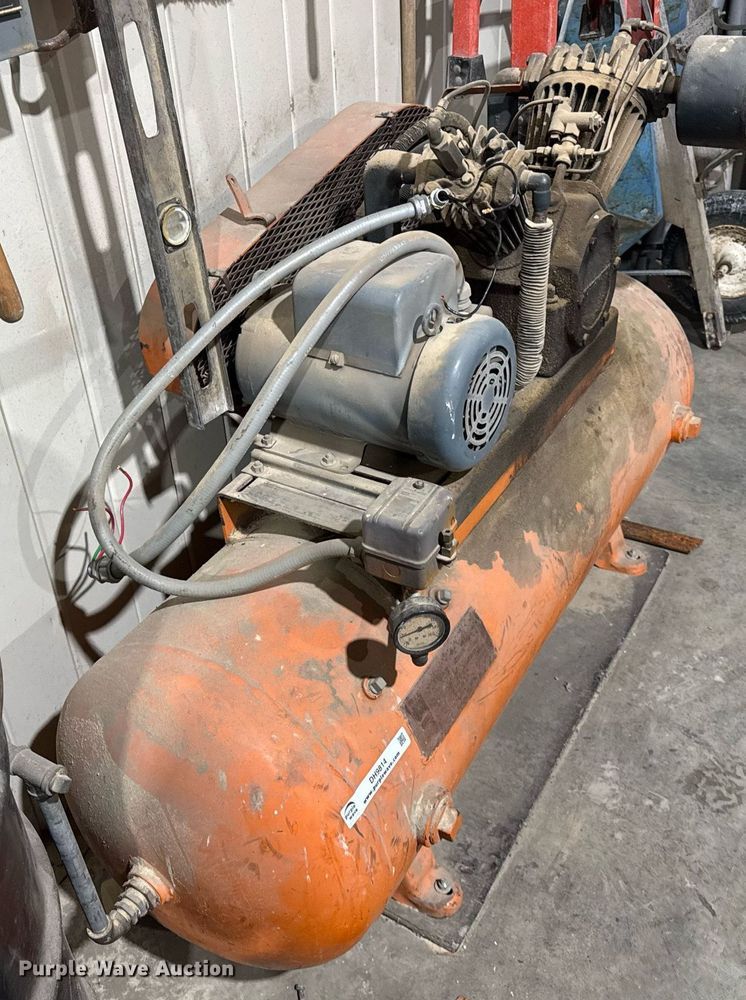 image for item DH9814 Worthington air compressor