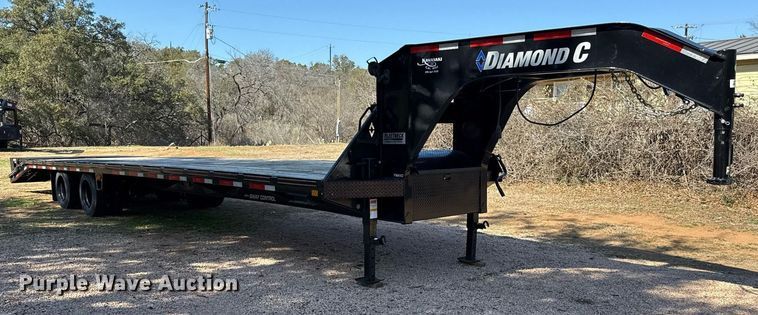image for item DJ0938 2024 Diamond C FMAX210 equipment trailer