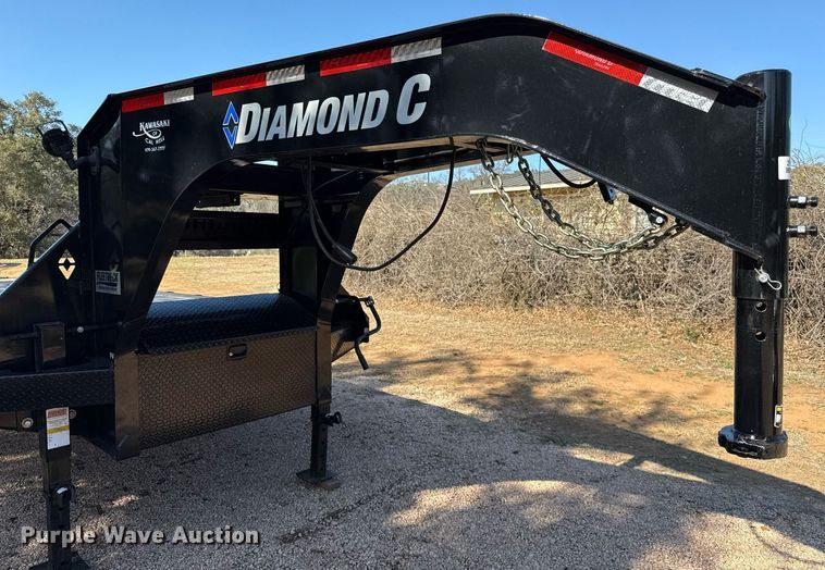 image for item DJ0938 2024 Diamond C FMAX210 equipment trailer