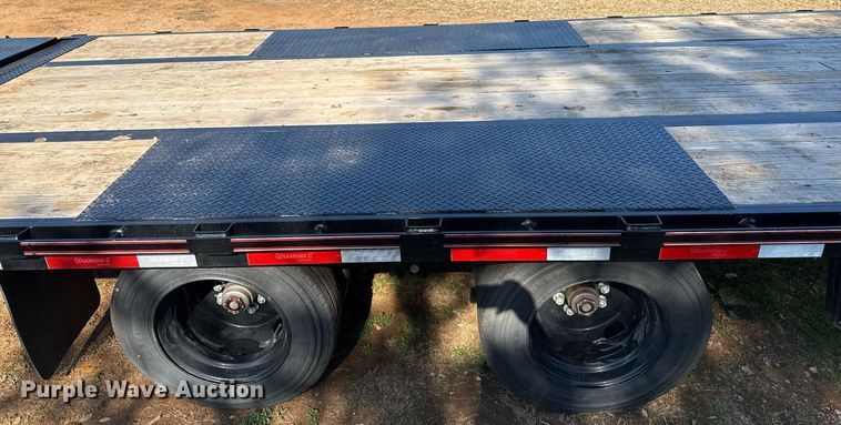 image for item DJ0938 2024 Diamond C FMAX210 equipment trailer