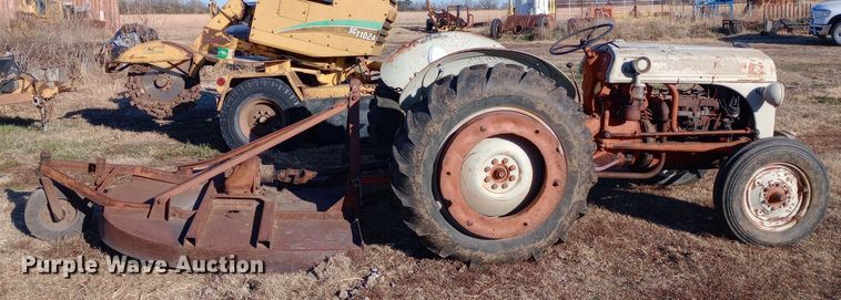 image for item DK7456 Ford 8N tractor
