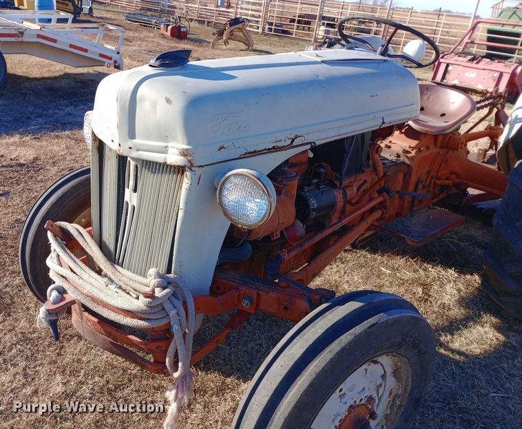 image for item DK7456 Ford 8N tractor