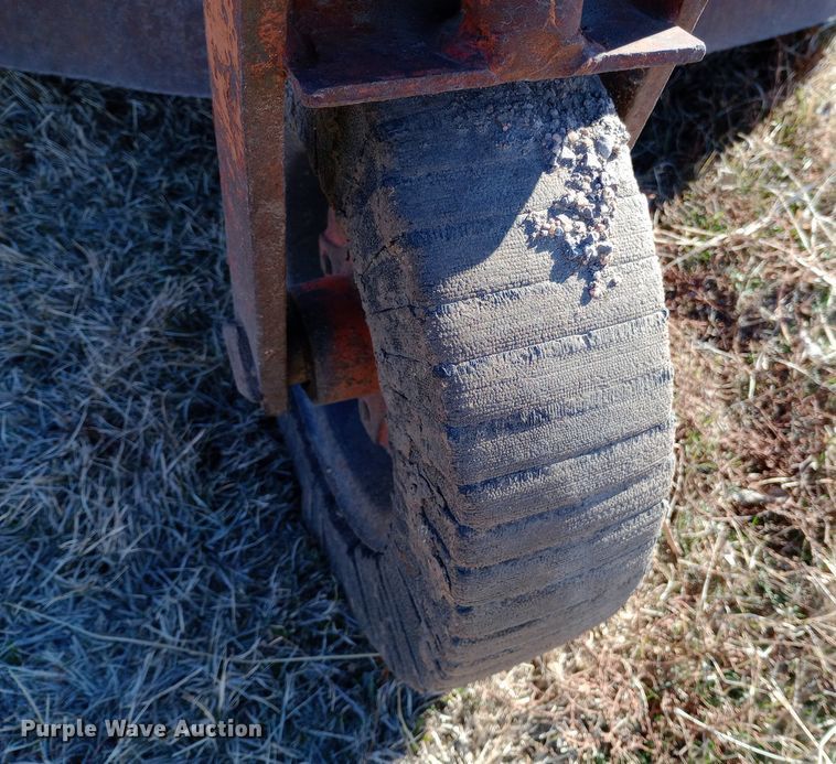 image for item DK7456 Ford 8N tractor