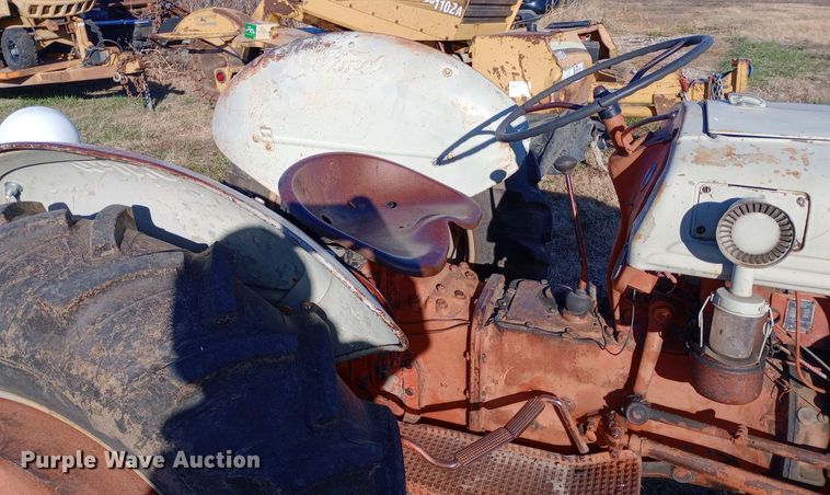 image for item DK7456 Ford 8N tractor