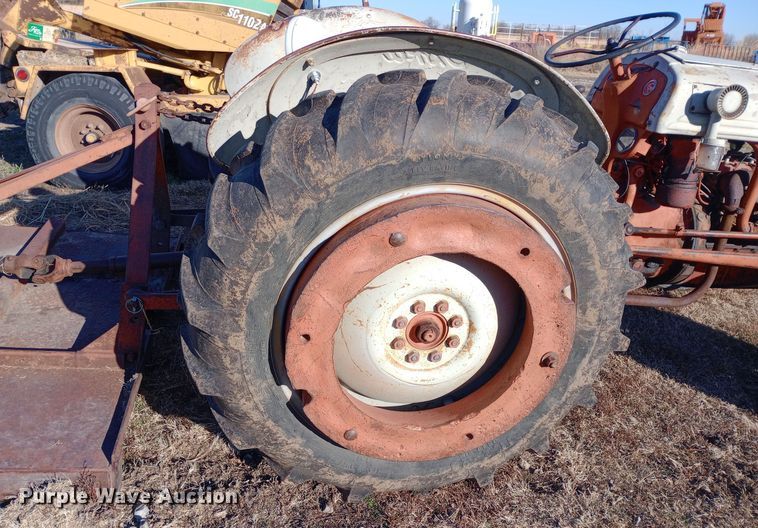 image for item DK7456 Ford 8N tractor