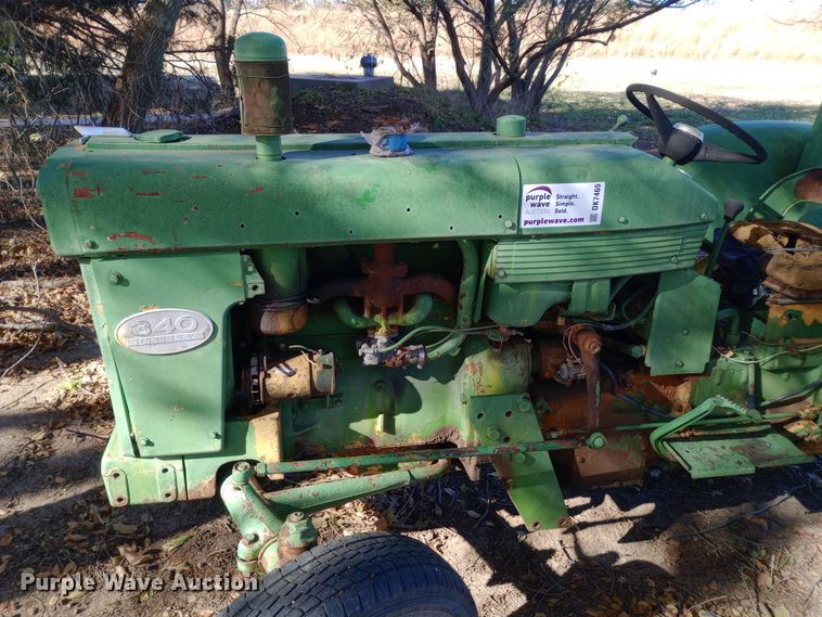 image for item DK7465 1962 International Harvester 340 tractor