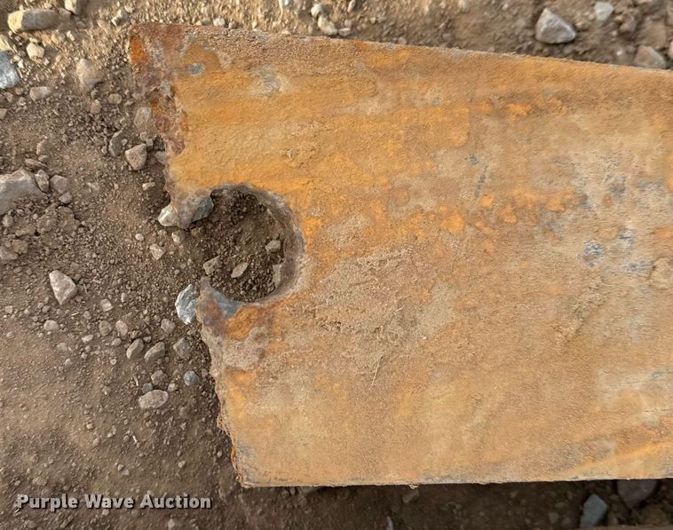 image for item DM5533 Caterpillar DP40 forklift