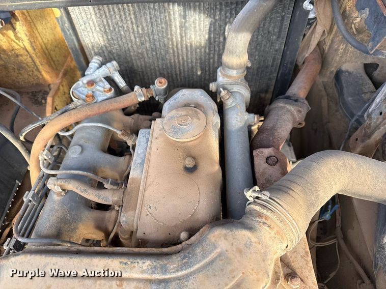 image for item DM5533 Caterpillar DP40 forklift