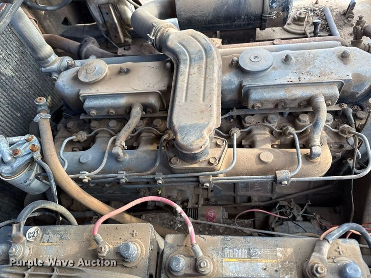 image for item DM5533 Caterpillar DP40 forklift