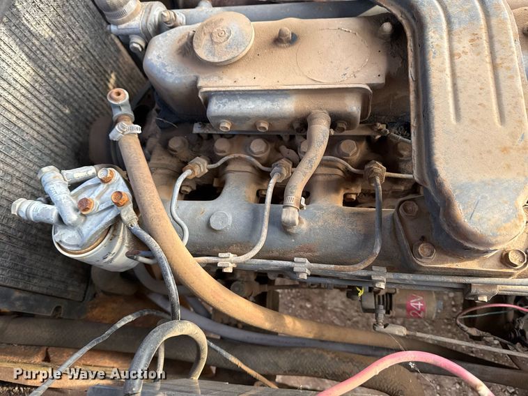 image for item DM5533 Caterpillar DP40 forklift