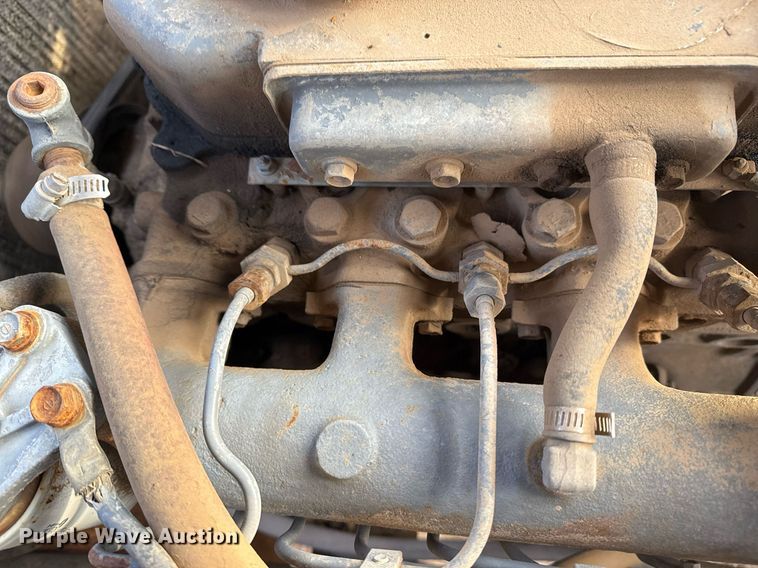 image for item DM5533 Caterpillar DP40 forklift