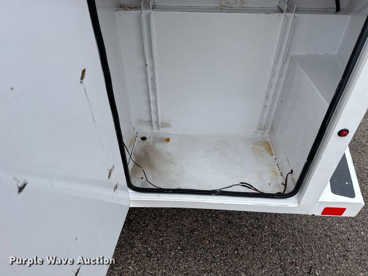 image for item DM5537 2020 Ford F350 Super Duty Crew Cab utility bed pickup truck