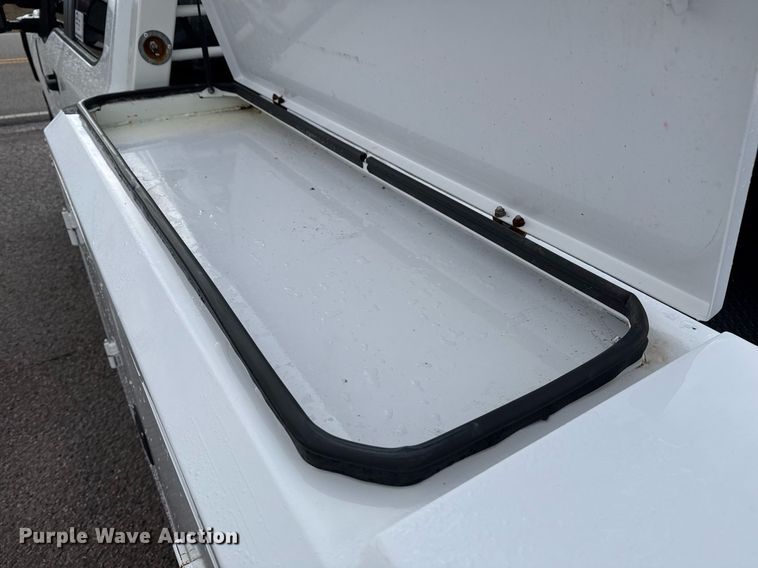 image for item DM5537 2020 Ford F350 Super Duty Crew Cab utility bed pickup truck