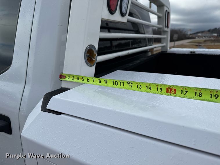 image for item DM5537 2020 Ford F350 Super Duty Crew Cab utility bed pickup truck