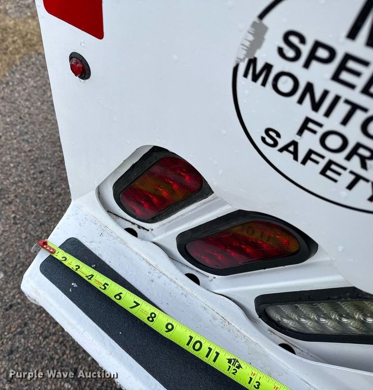 image for item DM5537 2020 Ford F350 Super Duty Crew Cab utility bed pickup truck