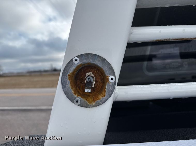 image for item DM5537 2020 Ford F350 Super Duty Crew Cab utility bed pickup truck