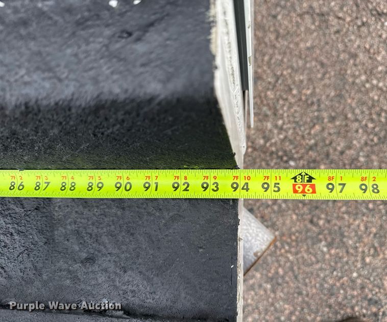 image for item DM5539 2018 Ford F350 Super Duty SuperCab utility bed pickup truck