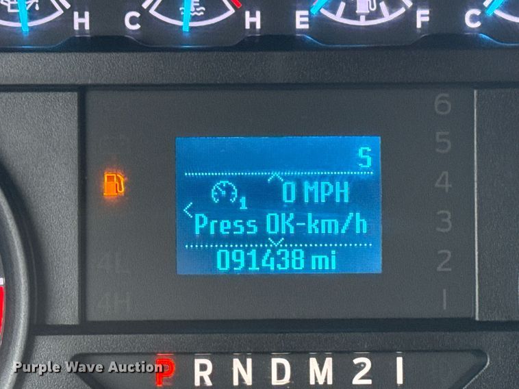 image for item DM5539 2018 Ford F350 Super Duty SuperCab utility bed pickup truck