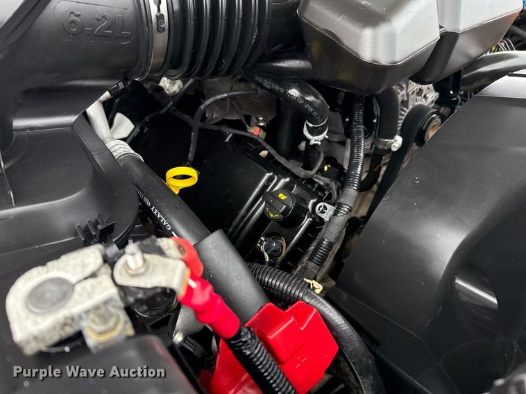 image for item DM5539 2018 Ford F350 Super Duty SuperCab utility bed pickup truck