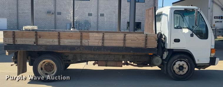 image for item DO0254 2001 Isuzu NQR flatbed truck