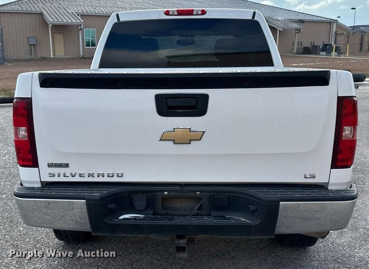 image for item DO2638 2010 Chevrolet Silverado 1500 Crew Cab pickup truck