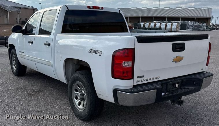 image for item DO2638 2010 Chevrolet Silverado 1500 Crew Cab pickup truck