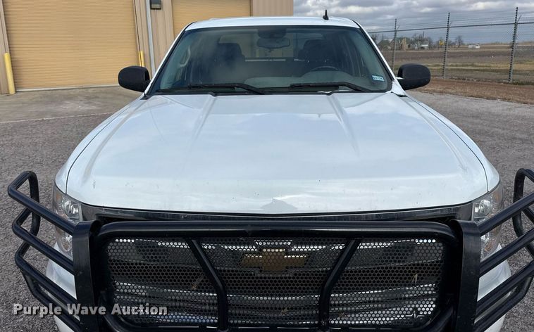 image for item DO2638 2010 Chevrolet Silverado 1500 Crew Cab pickup truck