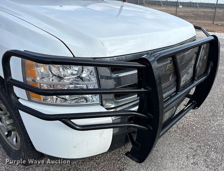 image for item DO2638 2010 Chevrolet Silverado 1500 Crew Cab pickup truck