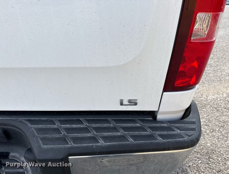 image for item DO2638 2010 Chevrolet Silverado 1500 Crew Cab pickup truck