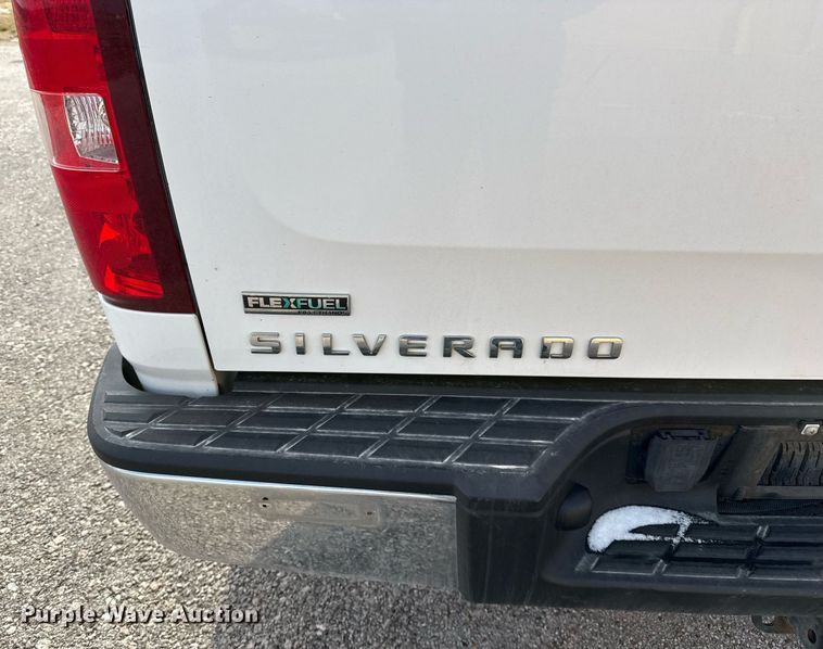 image for item DO2638 2010 Chevrolet Silverado 1500 Crew Cab pickup truck