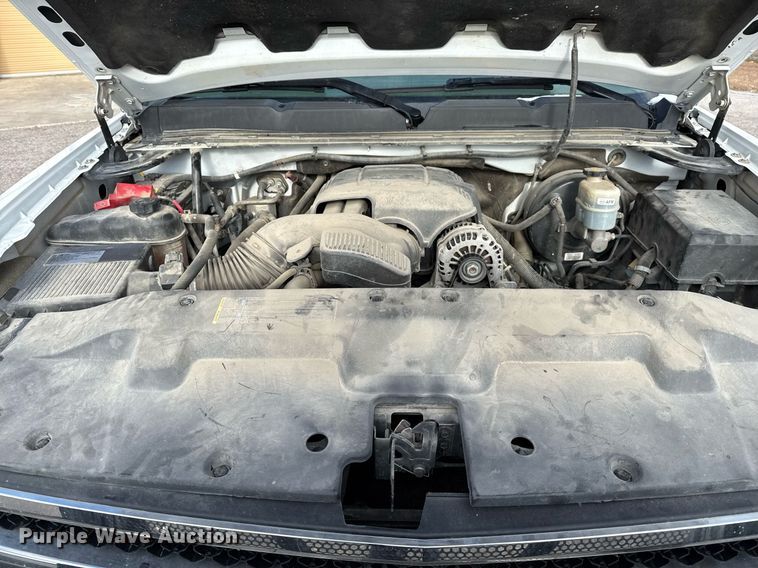 image for item DO2638 2010 Chevrolet Silverado 1500 Crew Cab pickup truck