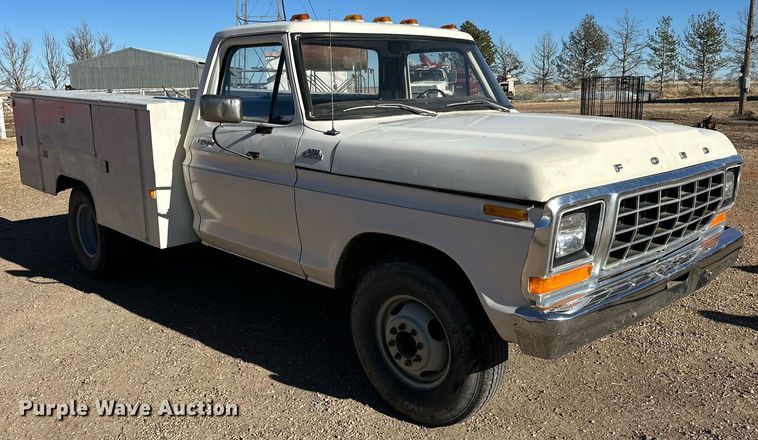 image for item DP6112 1979 Ford F350 utility bed pickup truck