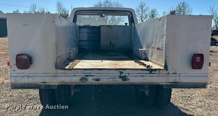 image for item DP6112 1979 Ford F350 utility bed pickup truck