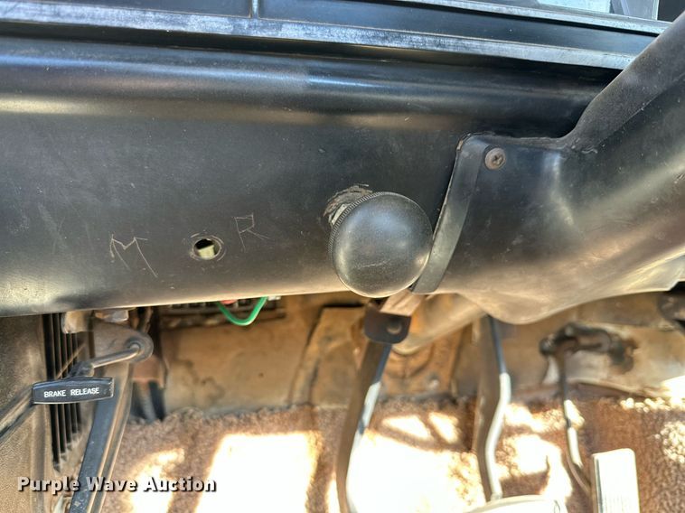 image for item DP6112 1979 Ford F350 utility bed pickup truck