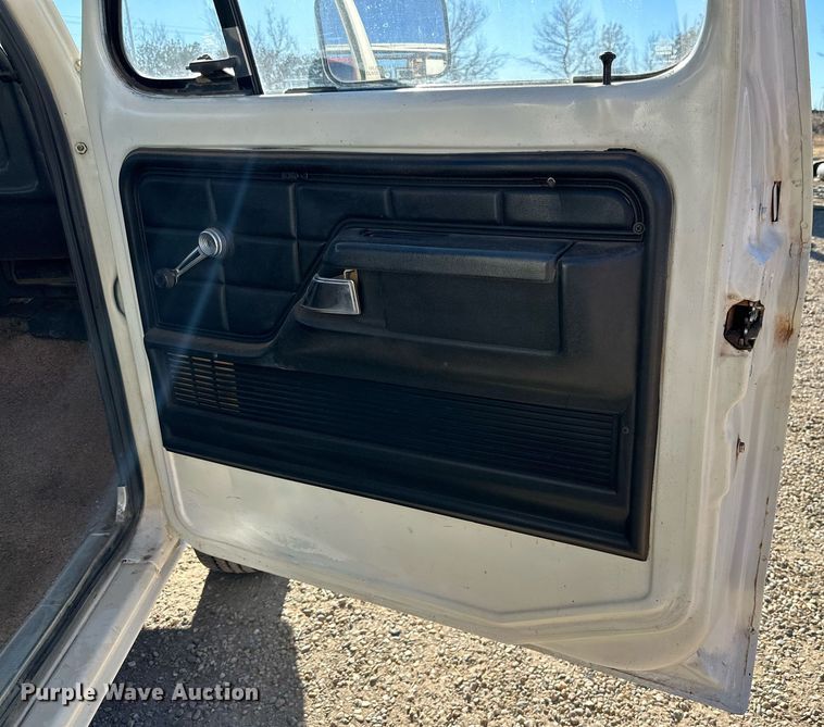 image for item DP6112 1979 Ford F350 utility bed pickup truck
