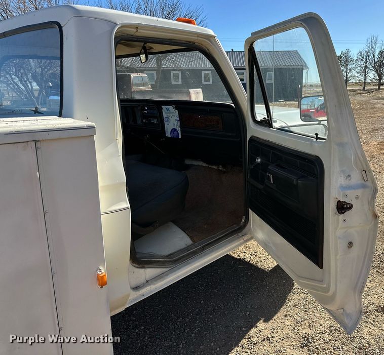 image for item DP6112 1979 Ford F350 utility bed pickup truck