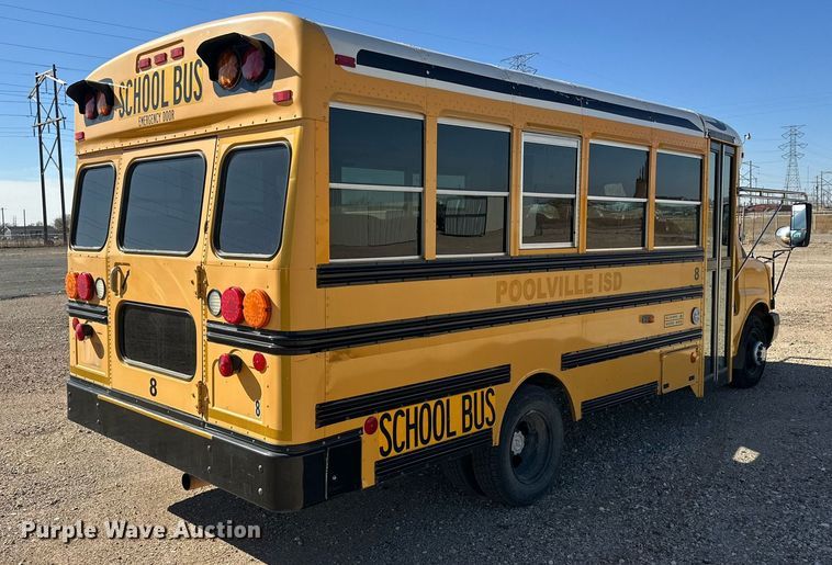 image for item DP6113 2007 Chevrolet Express G3500 school bus