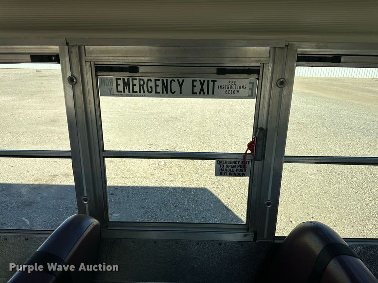 image for item DP6113 2007 Chevrolet Express G3500 school bus