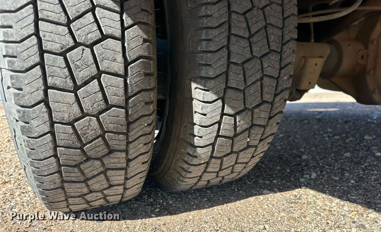 image for item DP6113 2007 Chevrolet Express G3500 school bus