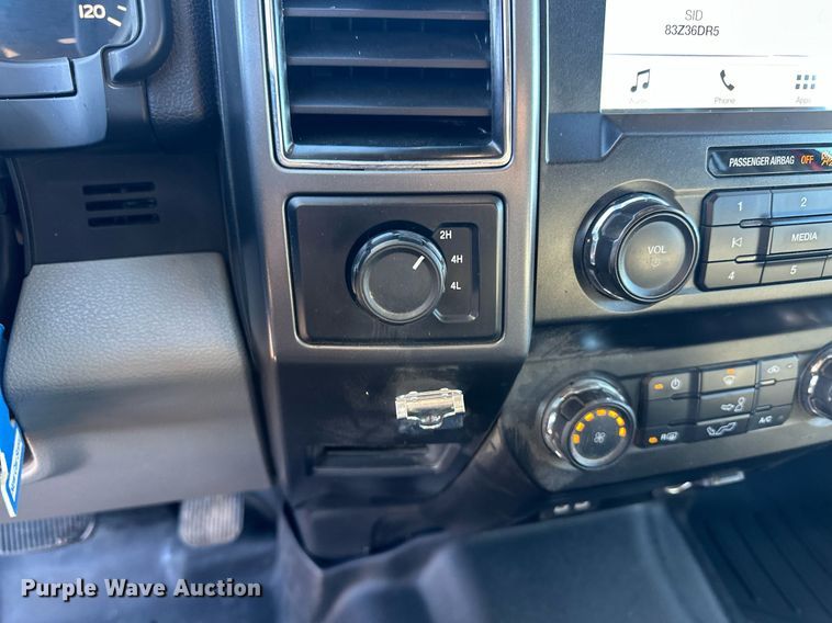 image for item DQ3189 2019 Ford F150 SuperCrew pickup truck