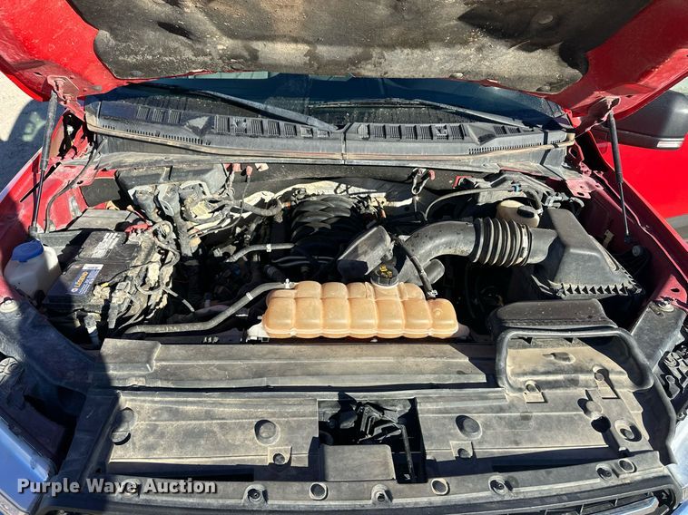 image for item DQ3189 2019 Ford F150 SuperCrew pickup truck