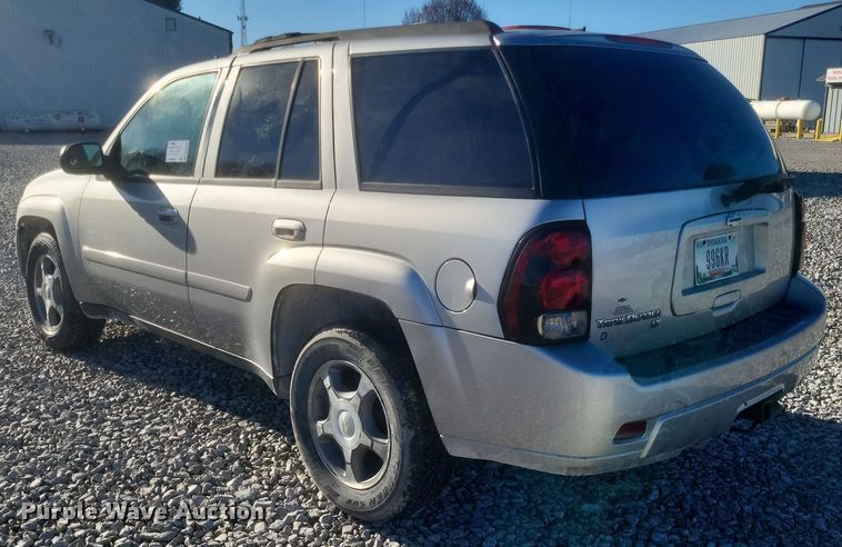 image for item DQ3856 2008 Chevrolet Trailblazer SUV