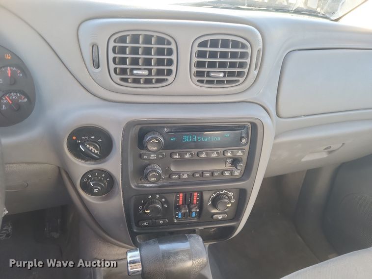 image for item DQ3856 2008 Chevrolet Trailblazer SUV