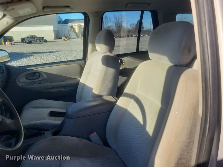 image for item DQ3856 2008 Chevrolet Trailblazer SUV