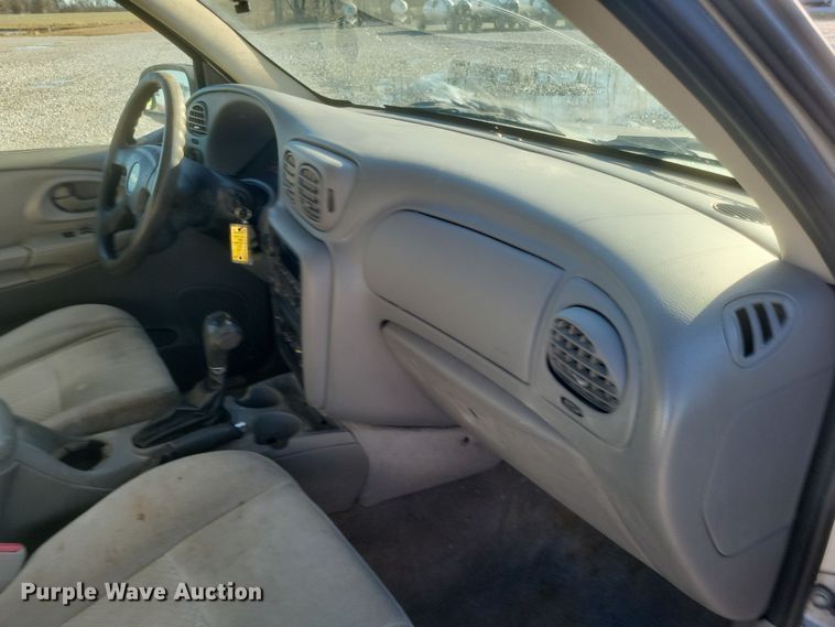 image for item DQ3856 2008 Chevrolet Trailblazer SUV