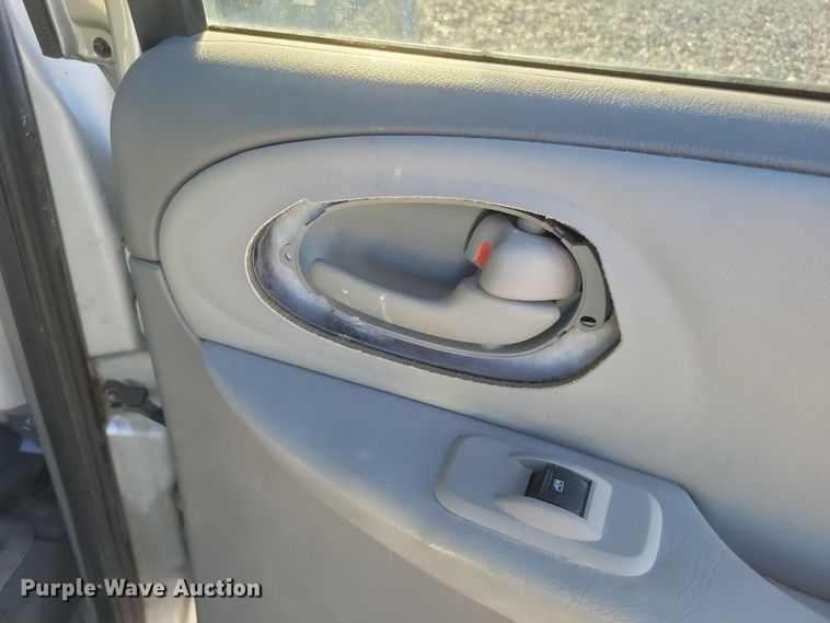 image for item DQ3856 2008 Chevrolet Trailblazer SUV