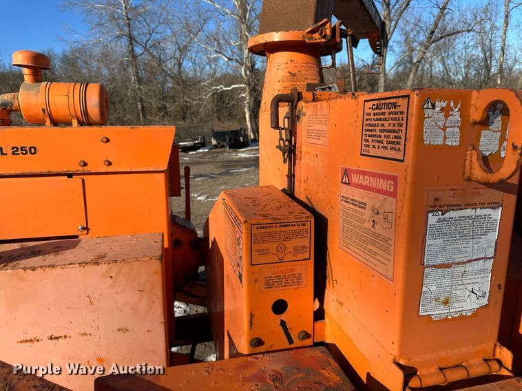 image for item DQ6584 Brush Bandit 250 wood chipper