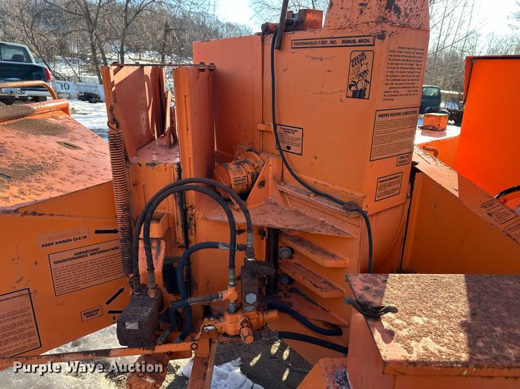 image for item DQ6584 Brush Bandit 250 wood chipper